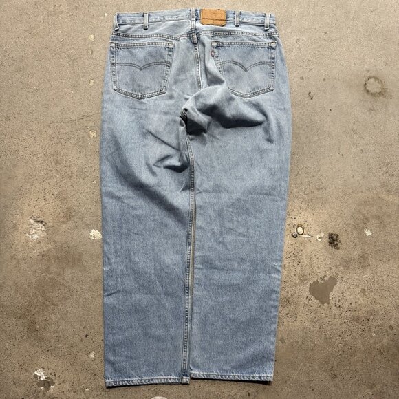 Vtg Levis 501 Jeans Mens 40x30 Blue Y2K Made in USA Button Fly Denim Light - Picture 5 of 5